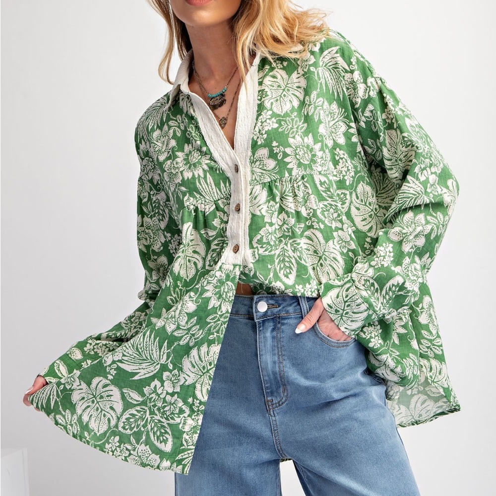 🎉 JUST ARRIVED 🎉 Boutique Floral Print Top